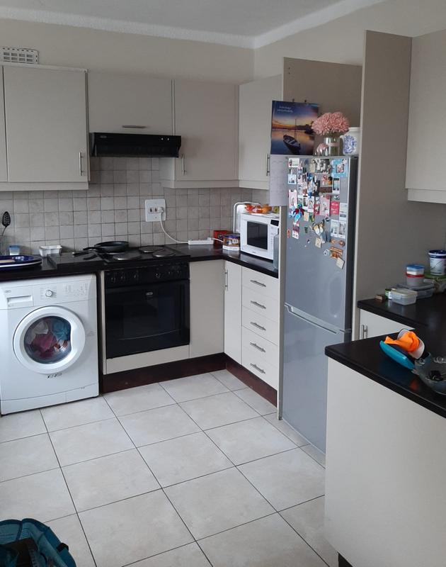 To Let 2 Bedroom Property for Rent in Strand Western Cape